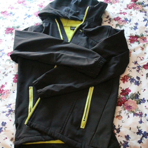 insulated jacket - Picture 1 of 2